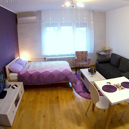 Sara - Modern Apartment In The City Center Novi Sad Eksteriør bilde