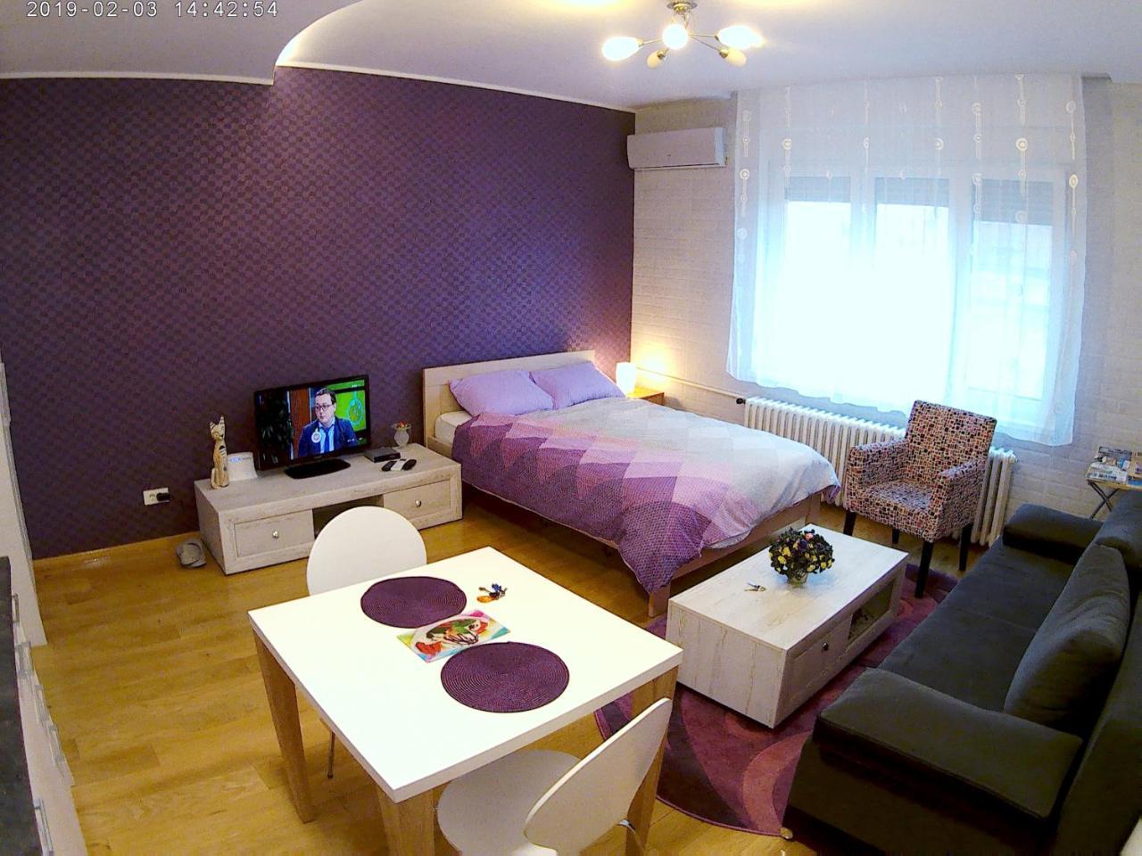 Sara - Modern Apartment In The City Center Novi Sad Eksteriør bilde